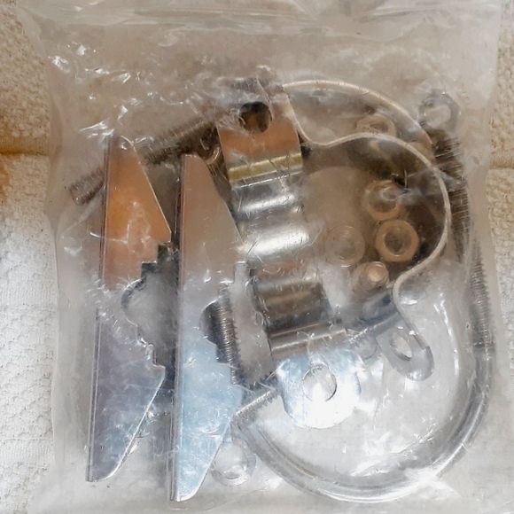 unknown Other - Small bag of miscellaneous metal parts